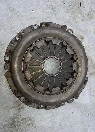 Корзина сцепления mitsubishi lancer/colt/carisma 1.6 4g92 1988-1995