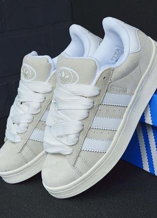 Продам кросівки жіночі adidas