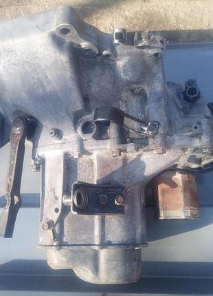Кпп mazda 626 gc 1.6 1986 рік