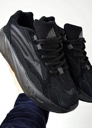 Продам кросівки чоловічі adidas