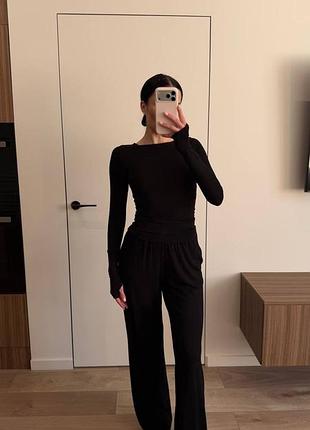Базовий костюмчик на щодень штани палаци та лонгслів 💓 жіночий зручний костюм на щодень 💓