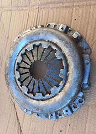 Корзина сцепления mazda 323/323f 1.6 16v двигатель б6