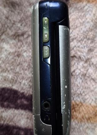 Motorola v360 9