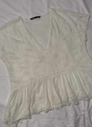 ….,,,,,,zara…….