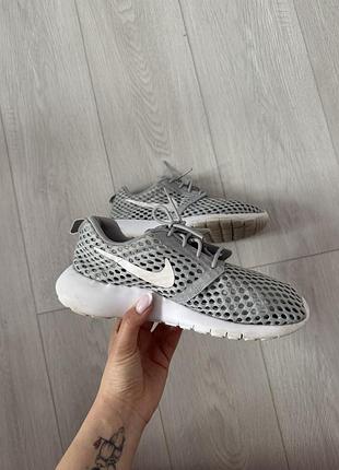 Кросівки nike