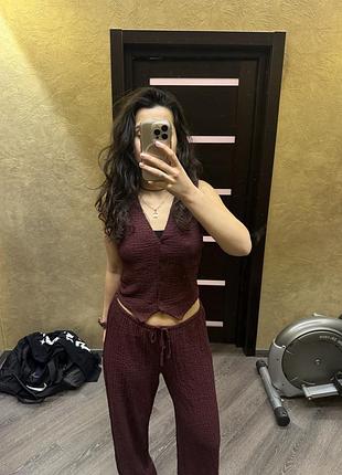 Бордовий літній костюм h&m