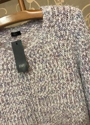 Нереально красивый и стильный брендовый вязаный свитер.4 фото