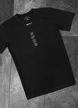 Футболка nike black