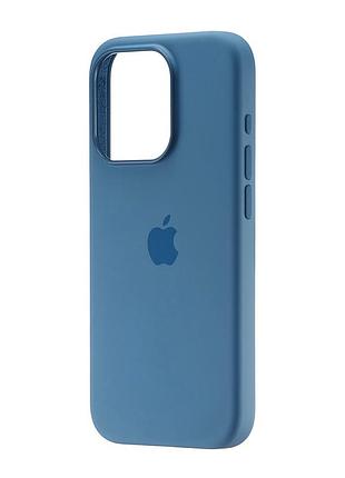 Чехол силиконовый magsafe противоударный для iphone 15 pro бледно-голубой