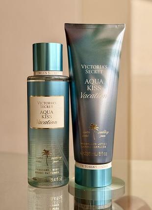Набір спрей / міст та лосьйон victoria's secret aqua kiss vacation