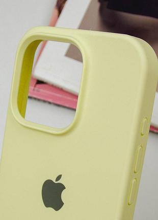 Чехол silicone case full protective (aa) для apple iphone 15 pro max (6.7") желтый / mellow yellow 4
