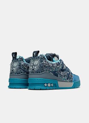 Swarovski blue 3