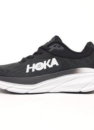 Hoka one one challenger atr 7 черные на белой