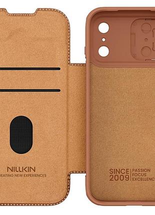 Кожаный чехол-книжка nillkin qin pro camshield для apple iphone 17 pro (6.3") brown