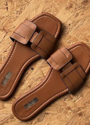 Шльопанці primark 39