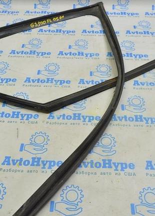 Уплотнитель стекла передний левый lexus gs300 gs350 gs430 gs450h 06-11 6815130190