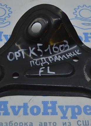Лопух подрамника передний лев зад kia optima 16- 62476-c1000