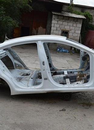 Стойка кузовная центральная правая hyundai elantra ad 17-(02) белый перл 71120-f3a00