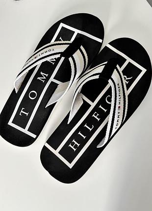 Шльопанці tommy hilfiger