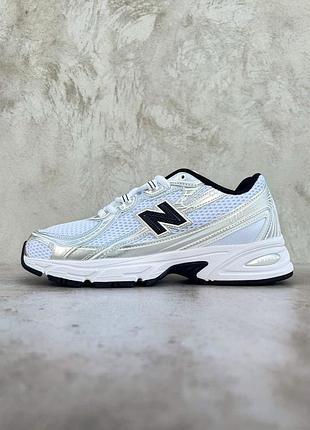 Balance 740 white 3