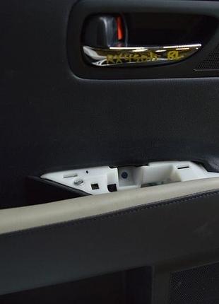 Поводок дворника задний vw touareg 18-