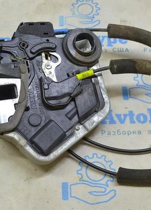 Лючок бензобака с корпусом lexus rx450h 16-22 (02) трещина
