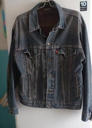 Чоловіча куртка levi's