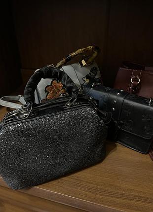 Сумка жіноча вмістка