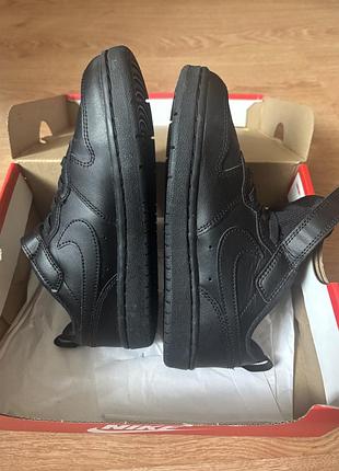 Детские кроссовки nike
