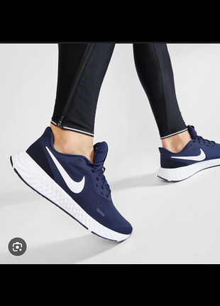 Nike revolution кроссовки беговые 42