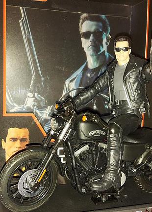 Термінатор преміум-(mafex) 2 версії 6