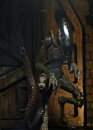 Чужой раннер (alien-runner) (две версии) 24 см 3