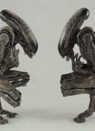Чужой раннер (alien-runner) (две версии) 24 см 9