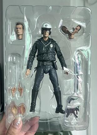 Термінатор т-1000 neca.new (2 версії) 6