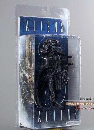 Чужой (alien-warrior) (шарнир) 2