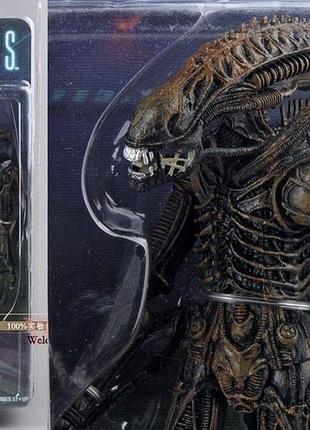 Чужой (alien-warrior) (шарнир) 10