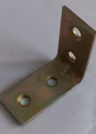 Куточок будівельний 25*25*15*2