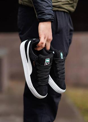 Puma suede xl black white