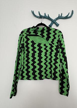Кофтинка monki 3