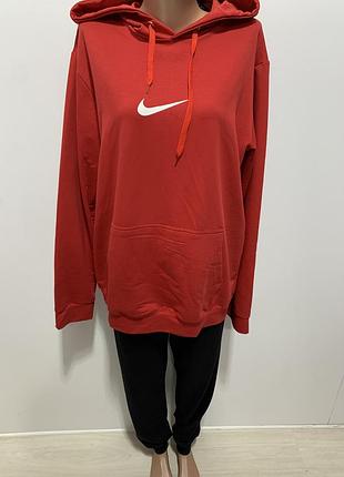 Новий унісекс костюм с фірмовим логотипом nike