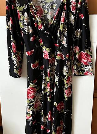 Жіноча сукня яскрава розмір l-xl