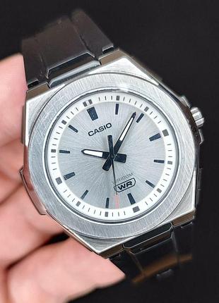 Часы женские casio lwa-300h-7e2 timeless collection оригинал гарантия 2 года в коробке