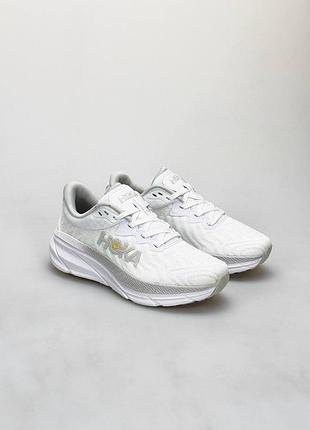 Жіночі кросівки hoka challenger art 7 білі