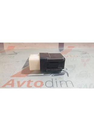 Реле звукового сигнала 2563079960 nissan x-trail t30 бензин