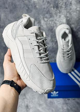 Мужские кроссовки adidas белые замша водоотталкивание демисезон