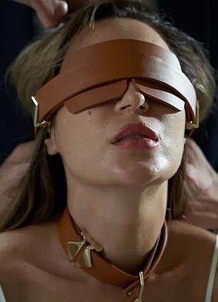 Маска на глаза lockink blindfold kit- brown 9
