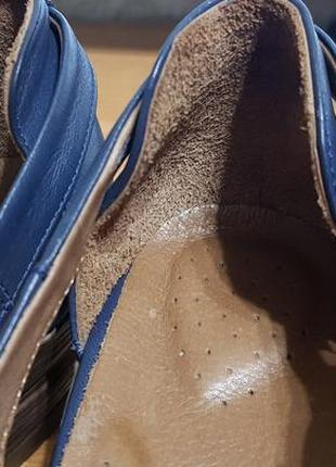 Кожаные женские открытые туфли 38 размер темно синие6 фото
