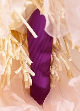 Вибратор мини для клитора svakom tulip violet 7