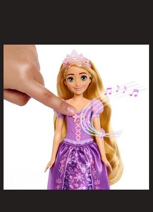 Співаюча лялька рапунцель від mattel 2
