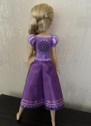 Співаюча лялька рапунцель від mattel 3